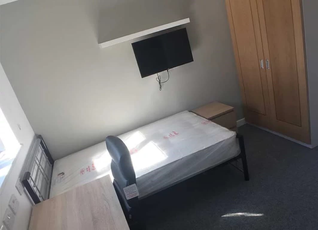 Standard Studios (Halls B) - 8