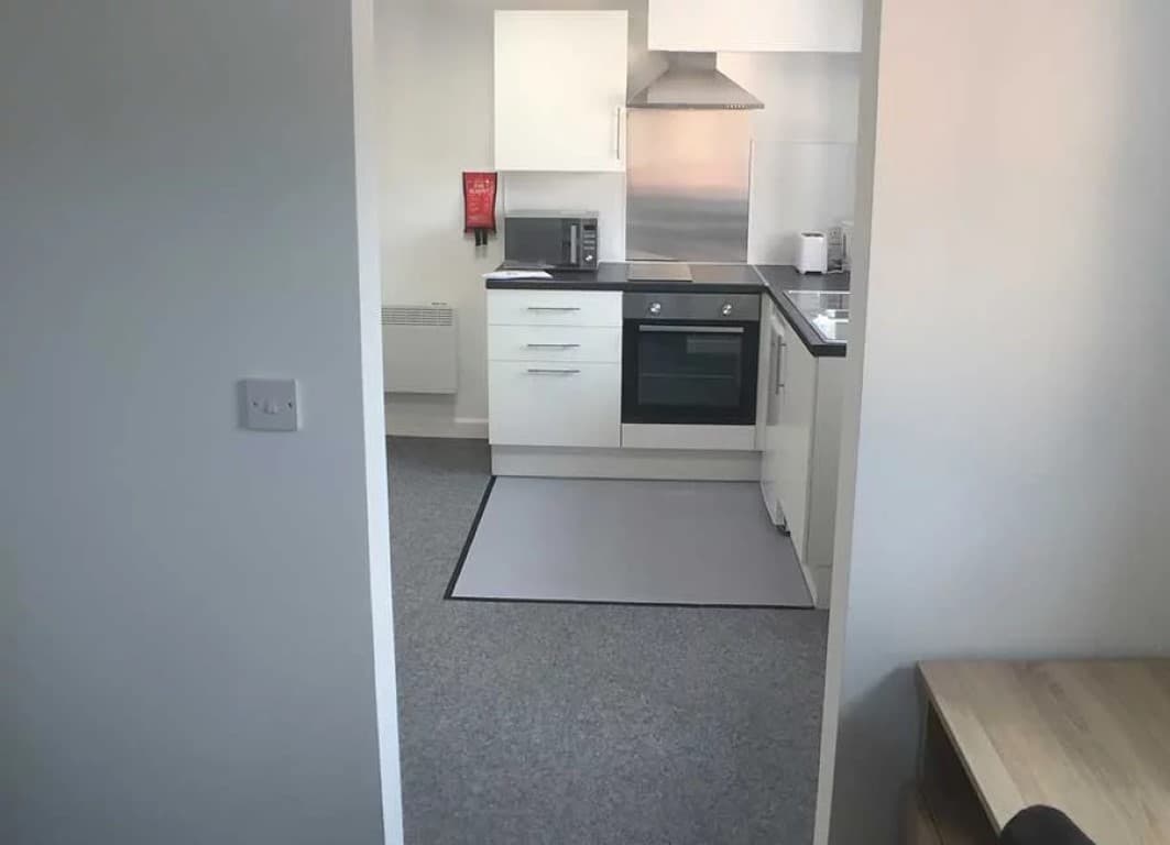 One Bed Flats (Halls B) - 7