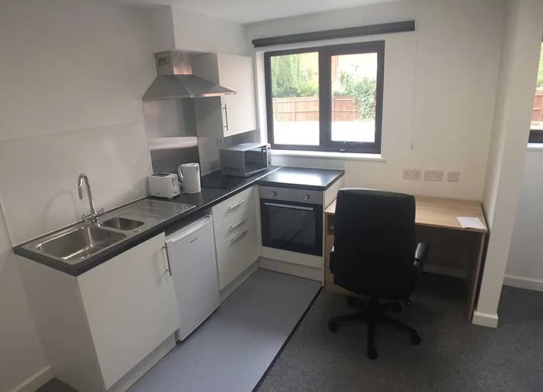 One Bed Flats (Halls B) - 4