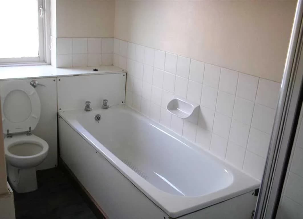 Single En-Suite Rooms (Halls A) - 7