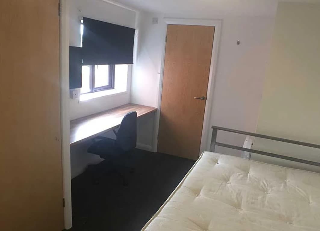 Standard Studio (Halls A) - 9