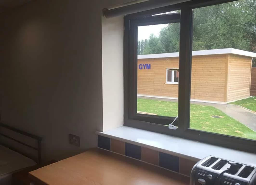 Large Studios (Halls D) - 2