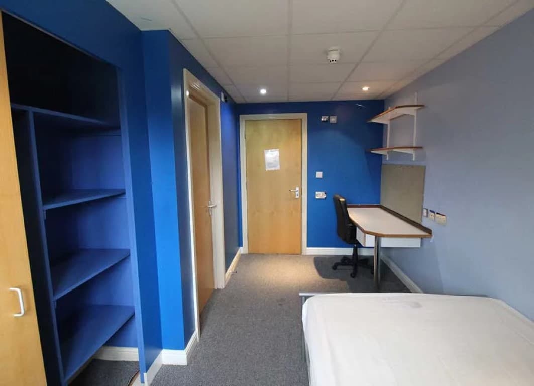 Standard En-Suite Rooms (Halls D) - 1