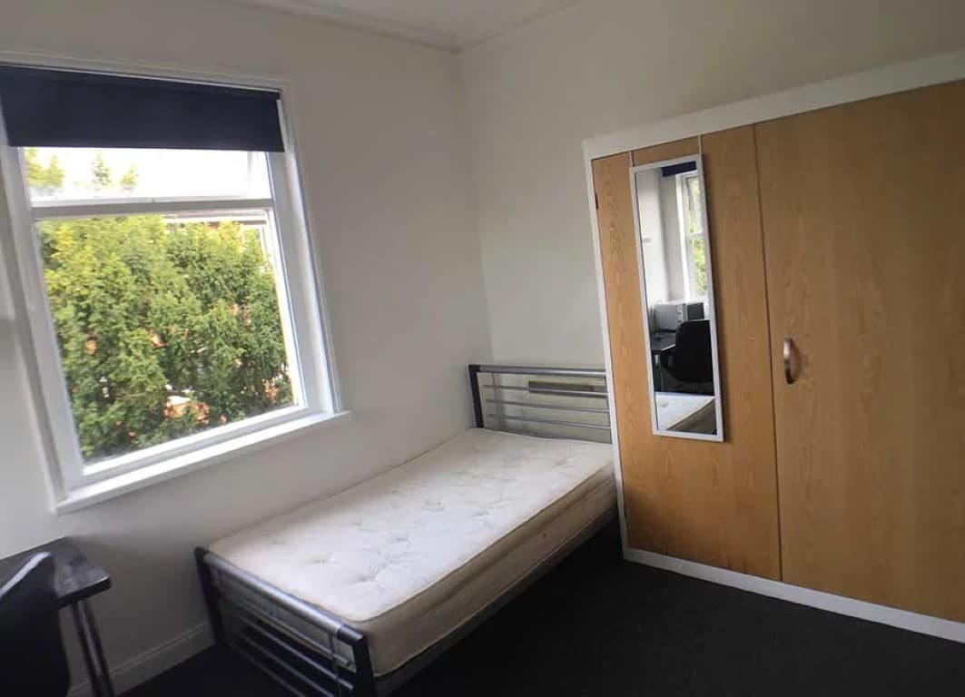 Standard Studios (Halls E) - 3