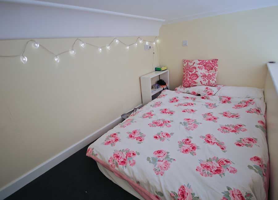 En-Suite Room (Mezzanine) - 1