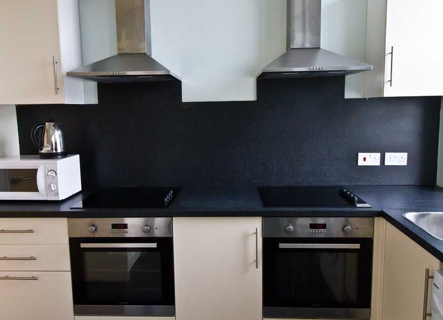 En-Suite Room (Mezzanine) - 10