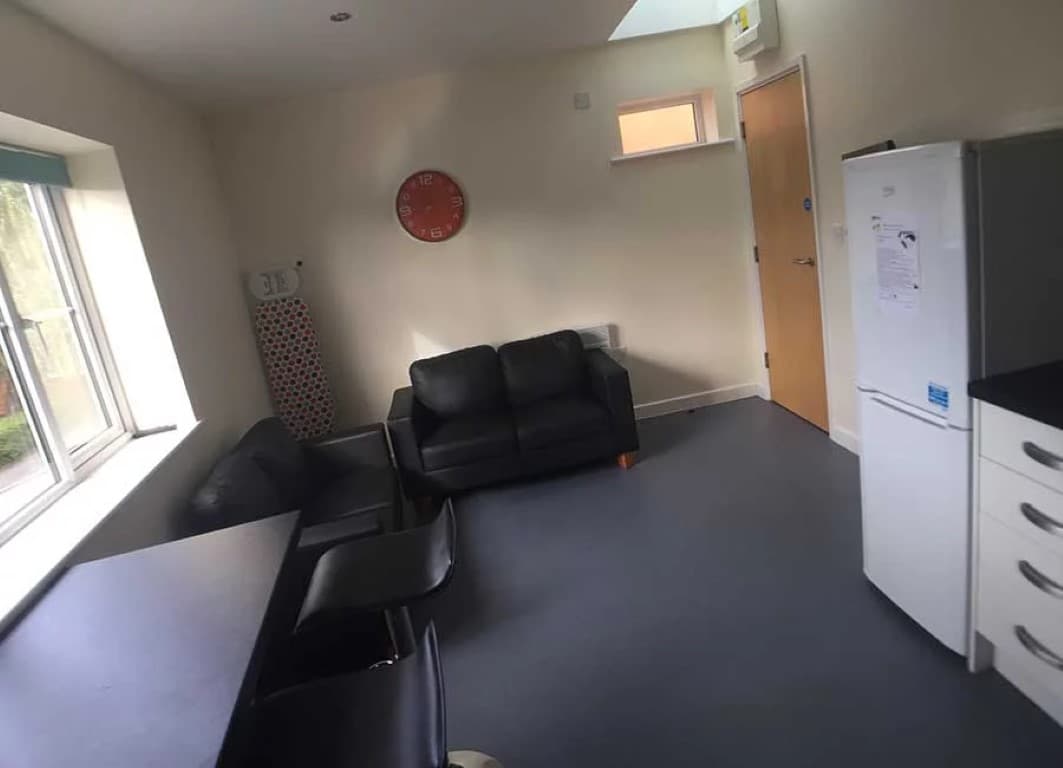 Superior En-Suite - 2