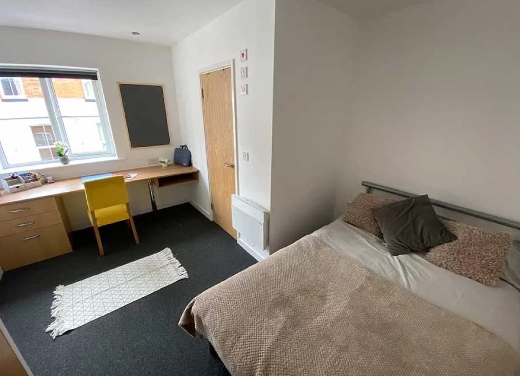 Superior En-Suite - 1