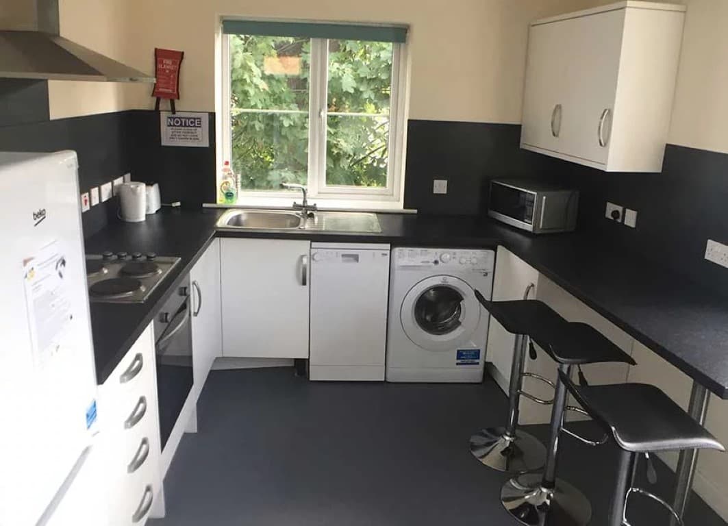 Superior En-Suite - 9