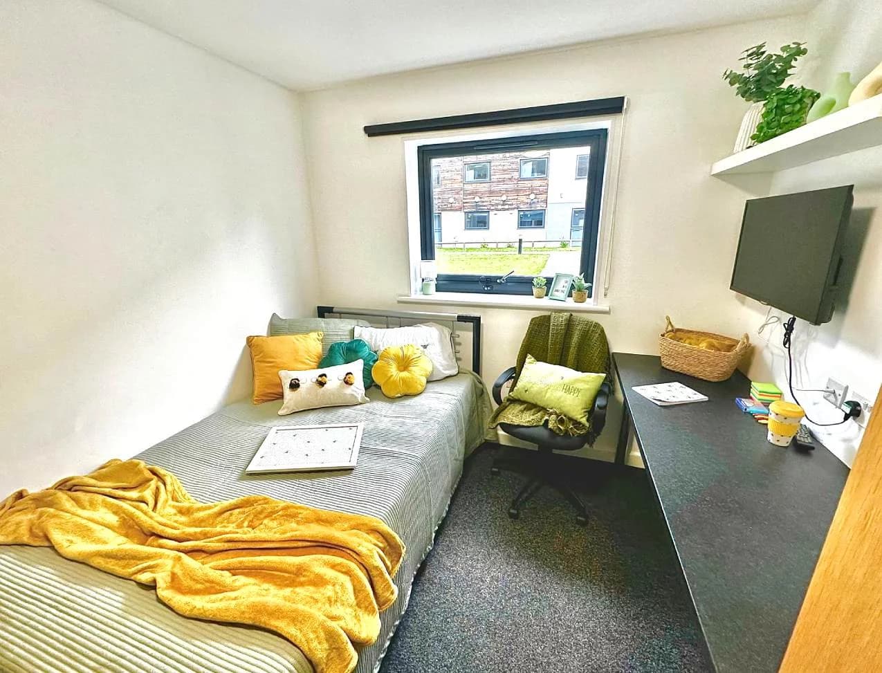 Superior En-Suite - 5