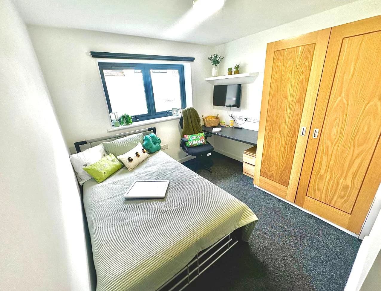 Superior En-Suite - 1