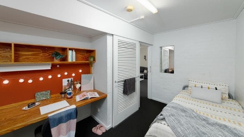 7-9 Bedroom Multishare - Gurubun - 1