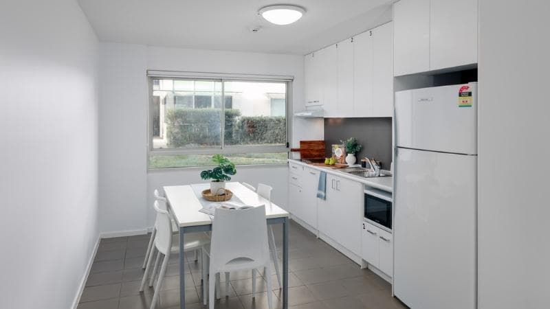 Guginya 5 Bedrooms Apartment - 2