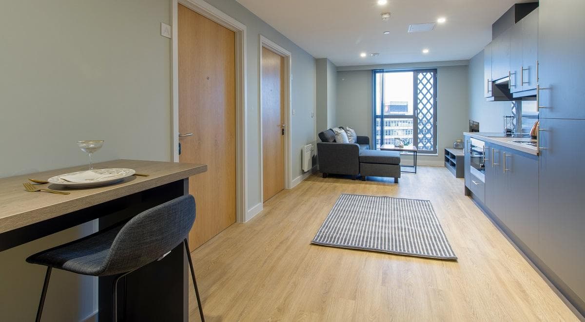 Deluxe 2 Bed Flat - 9
