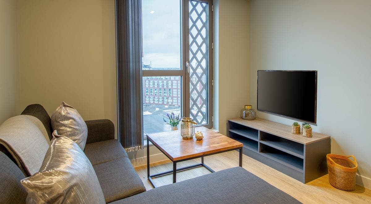 Deluxe 2 Bed Flat - 18