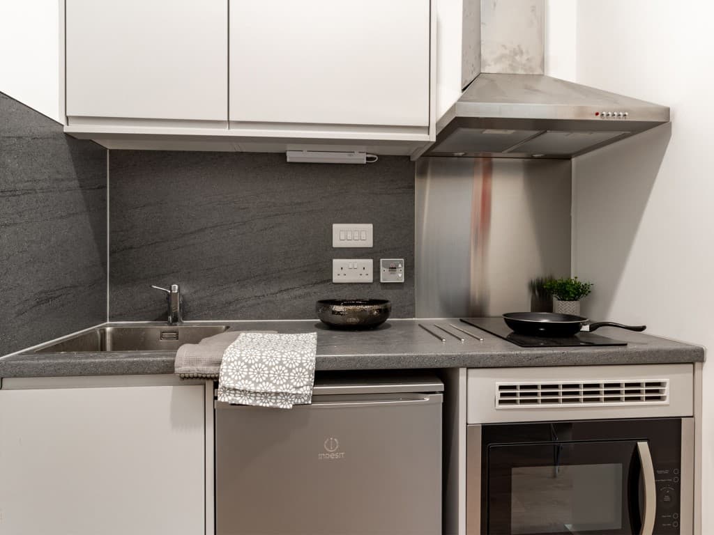 Premium Accessible Studio - 3