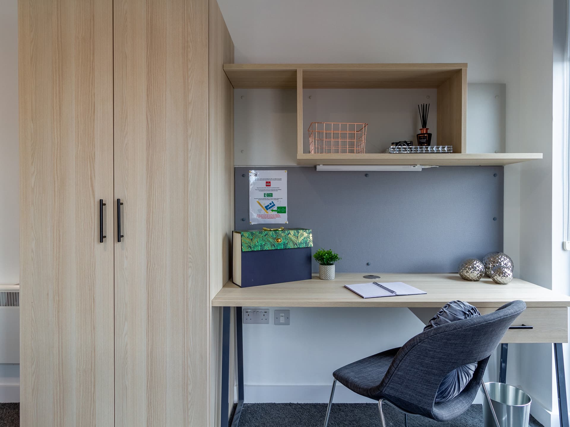 Premium 2 Bed Flat - 3
