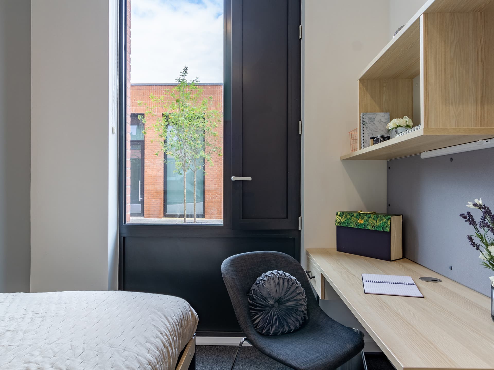 Classic En-Suite - 4