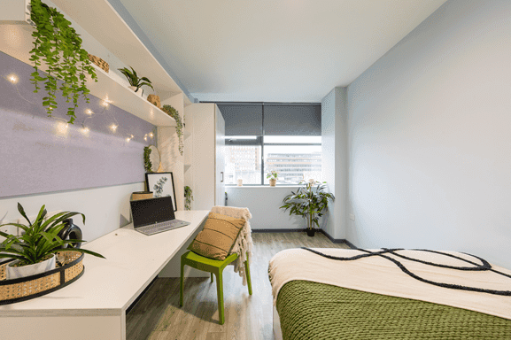Gold En-Suite - 1