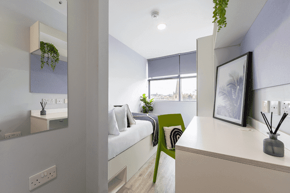 Gold En-Suite - 9