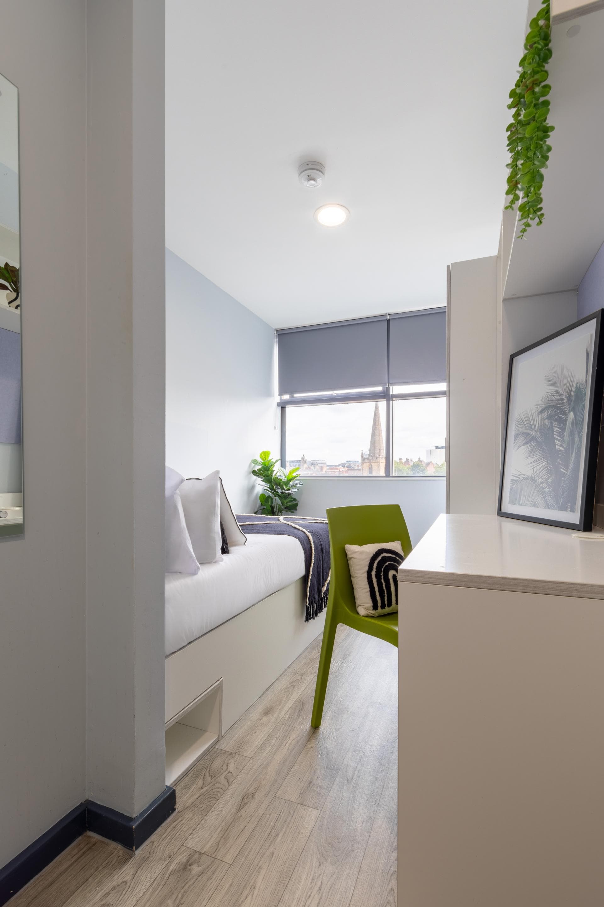 Silver En-Suite - 7