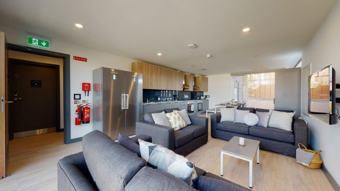 Superior En-Suite - 4