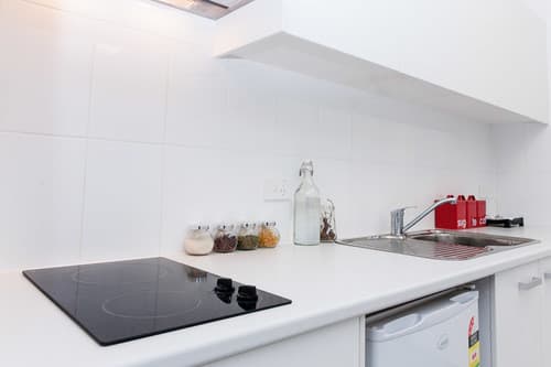 One Bedroom + Study - 4