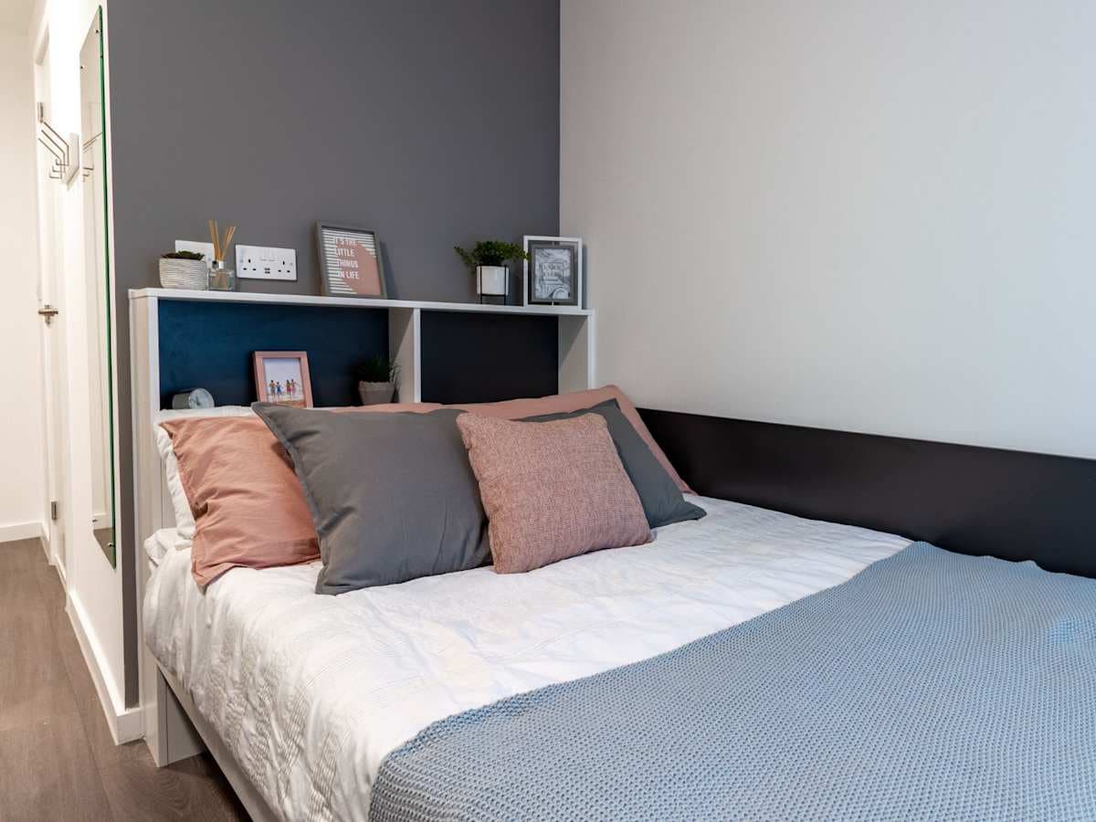 Skyline Bronze Premium En Suite - 1