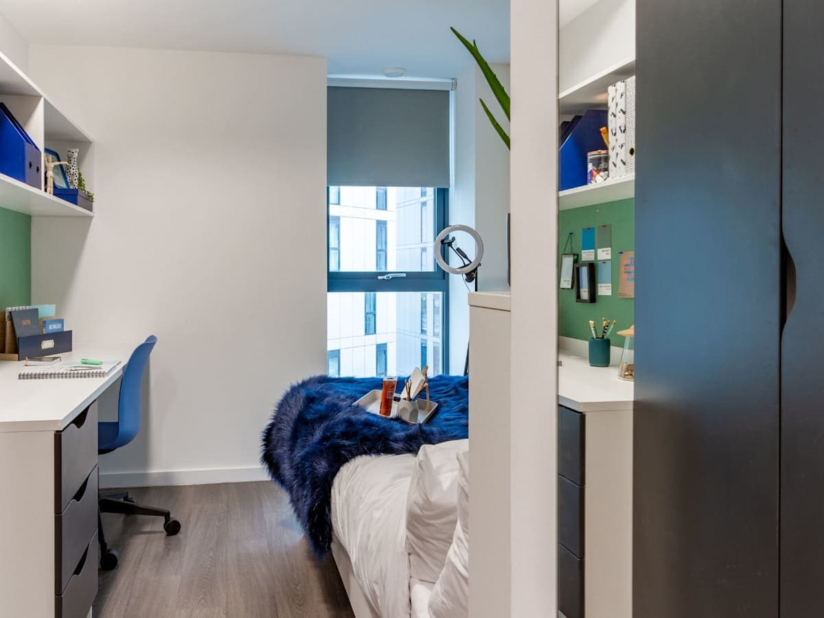 Silver En Suite - 1