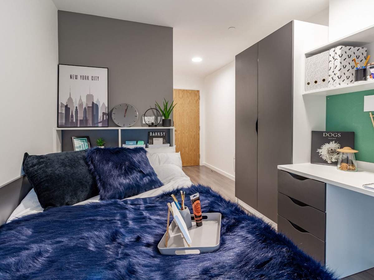 Skyline Silver En Suite - 7