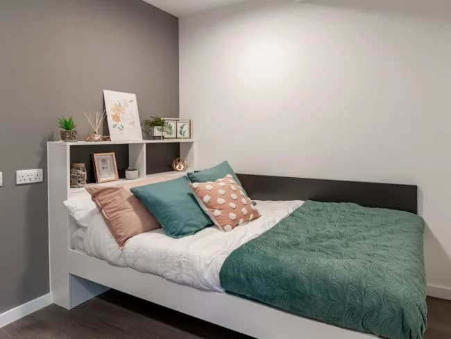 Platinum En Suite - 1