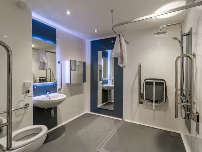 Platinum En Suite - 5
