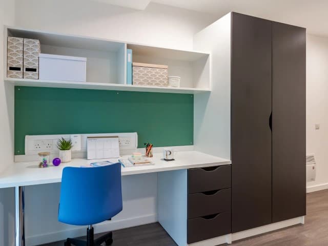 Skyline Platinum En Suite - 6