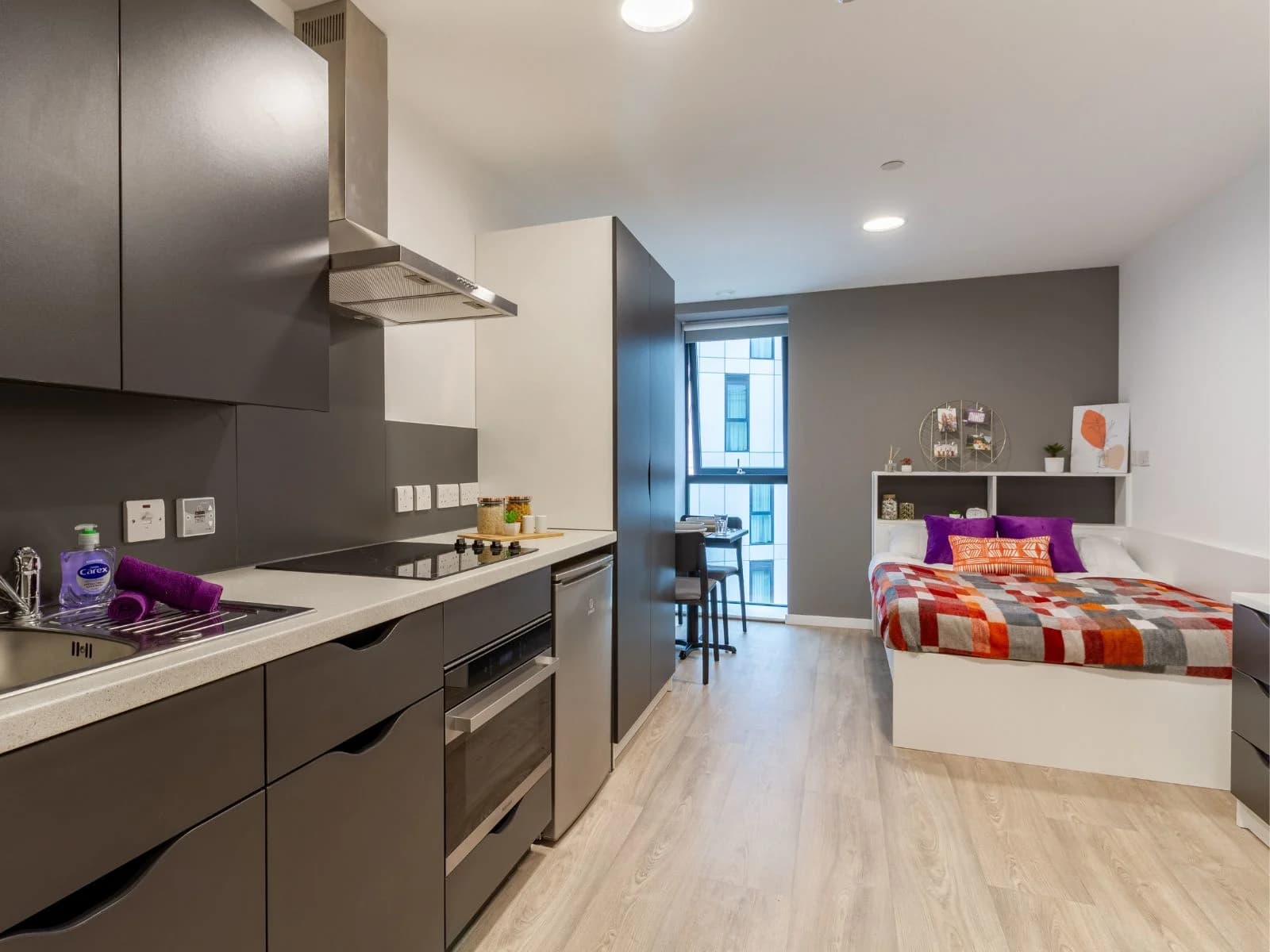 Skyline Bronze Studio - 2