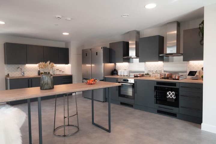 Classic En-Suite - 8