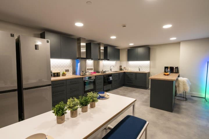 3 Bed Duplex Flat - 6