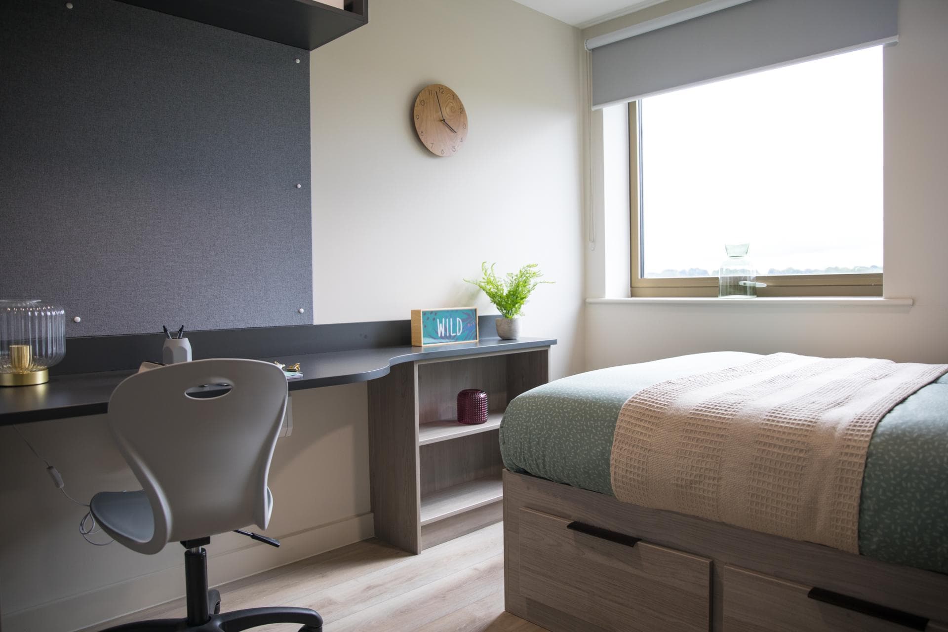 Two Bed Flat - 21
