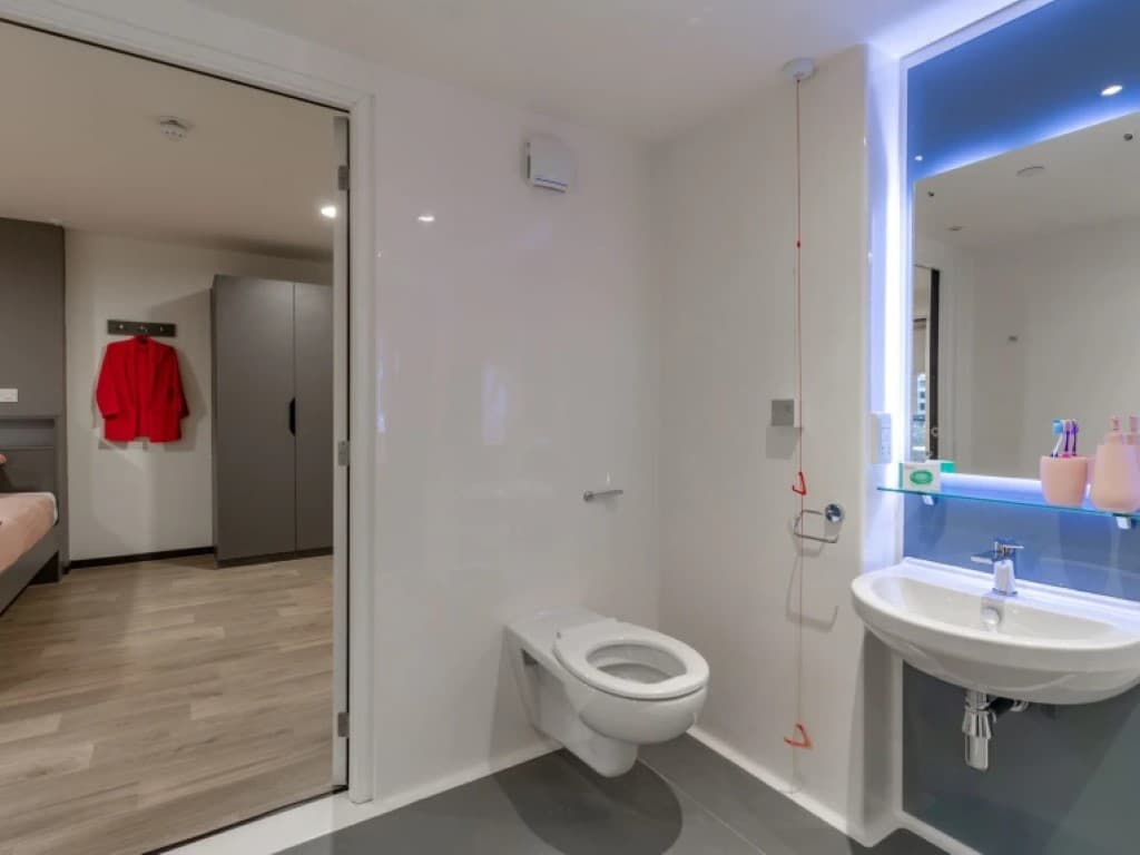 Platinum En Suite - 3