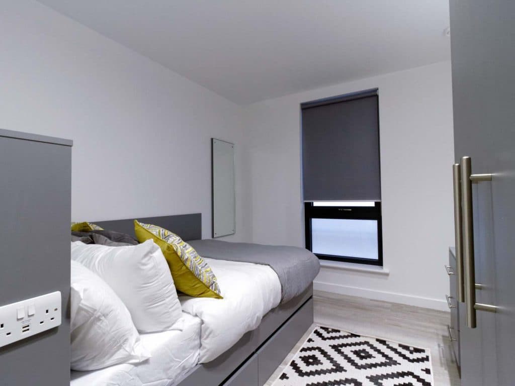 Premium Plus En Suite - 6