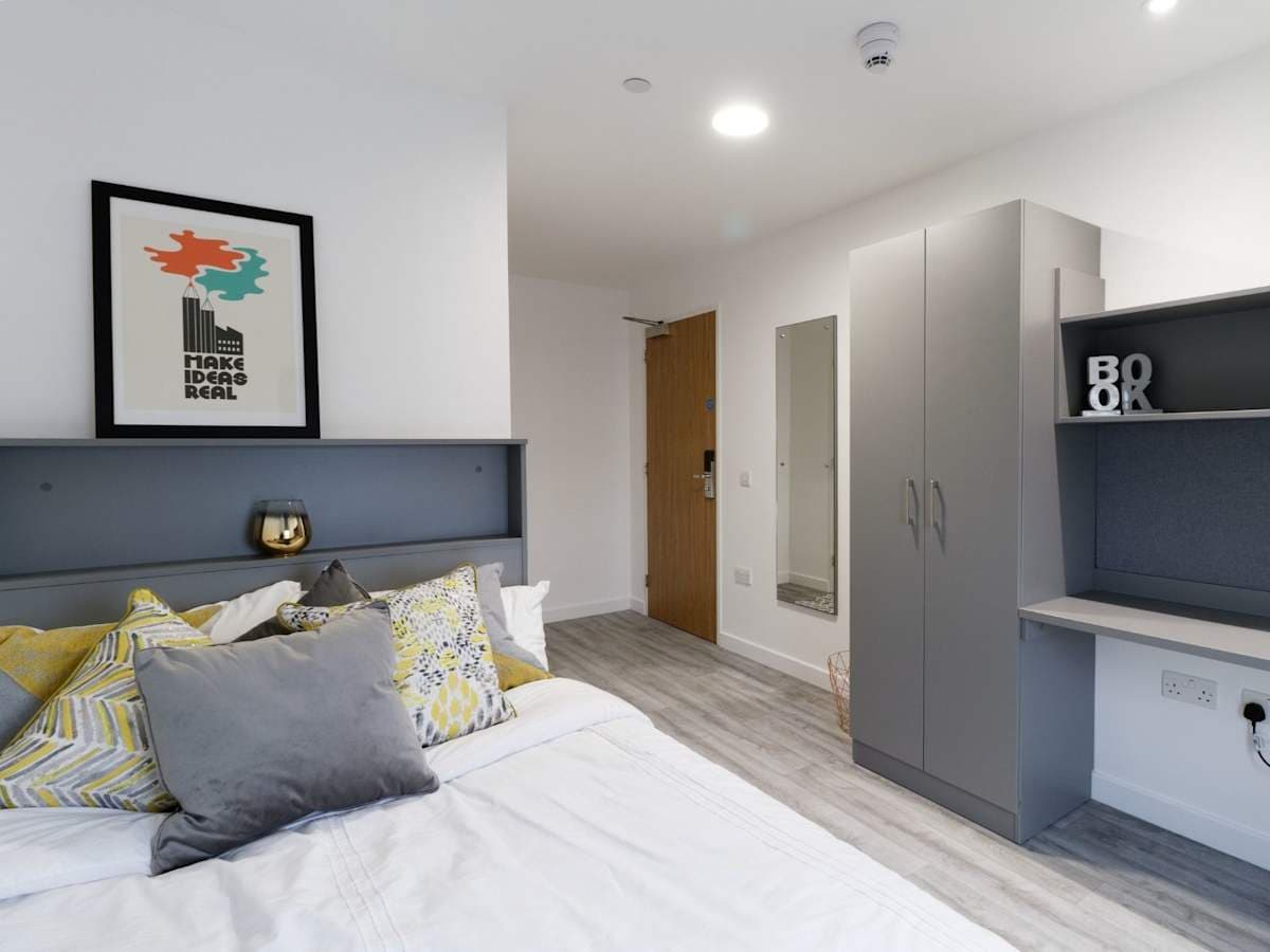 Sky View Plus En Suite - 4