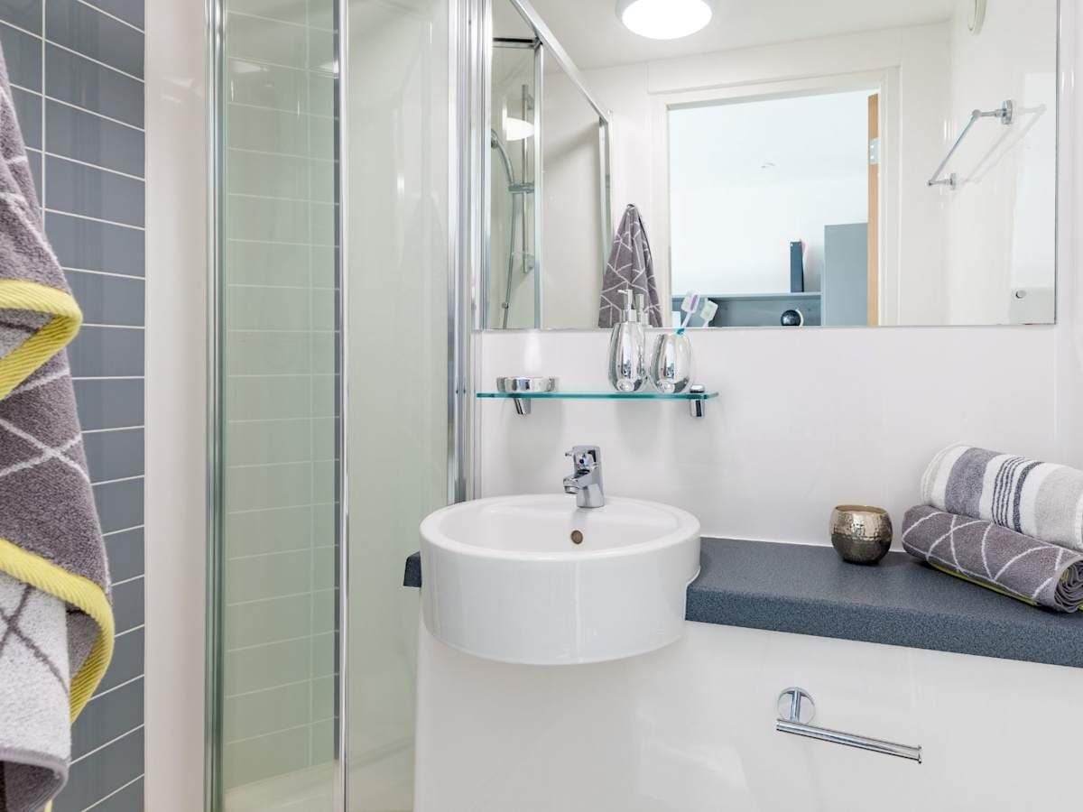 Sky View Plus En Suite - 2