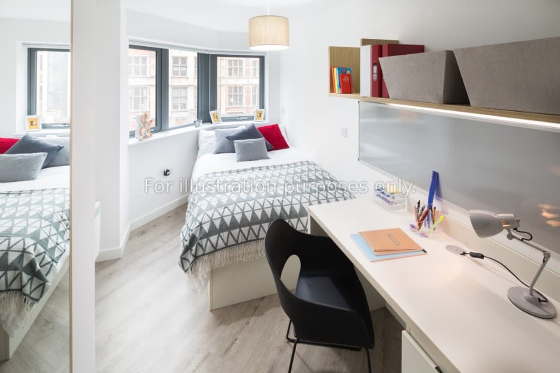 Deluxe 2 Bedroom Flat - 1