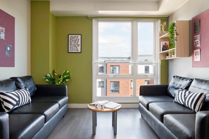 Standard En-Suite - 3