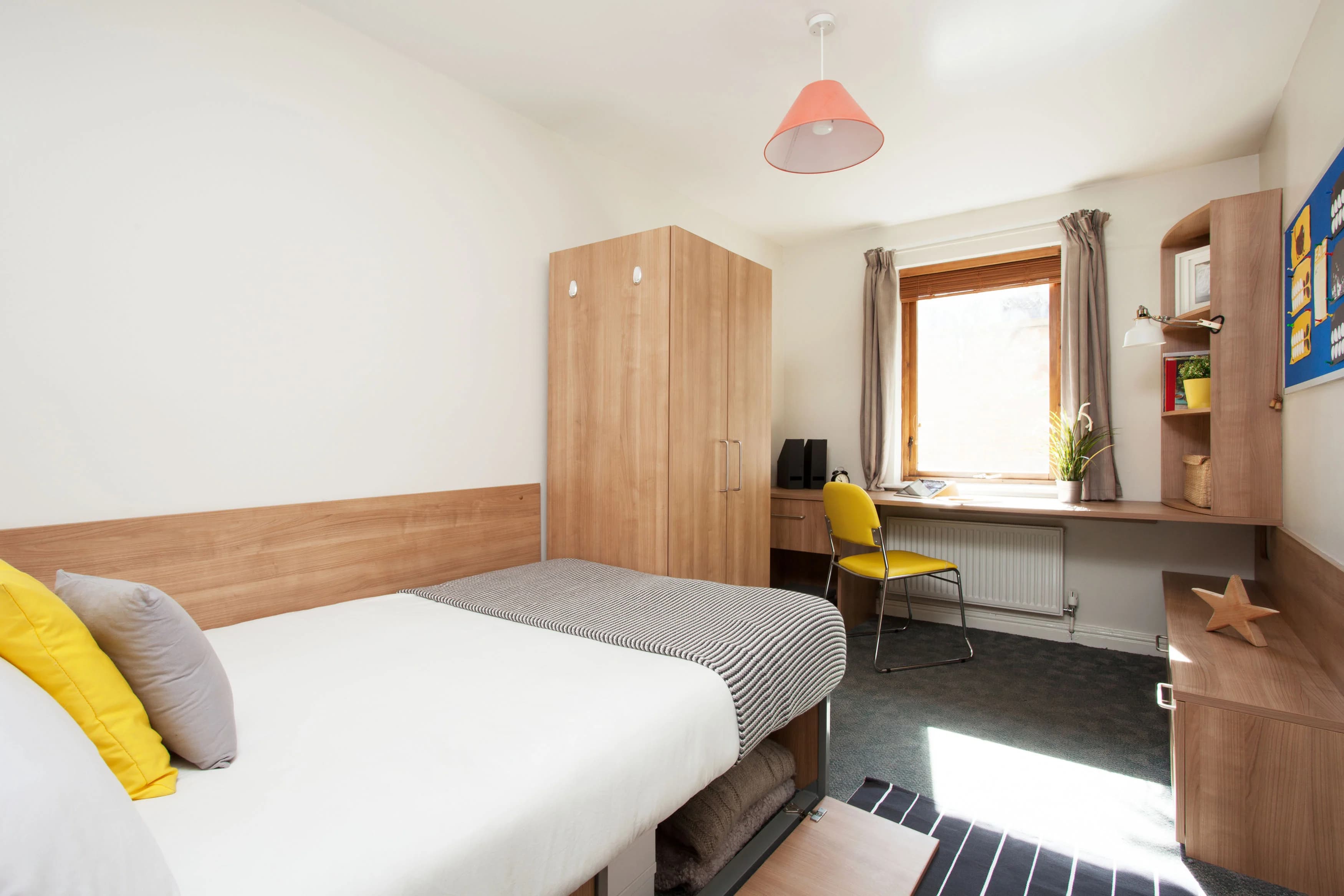 Bronze Non-Ensuite - 1