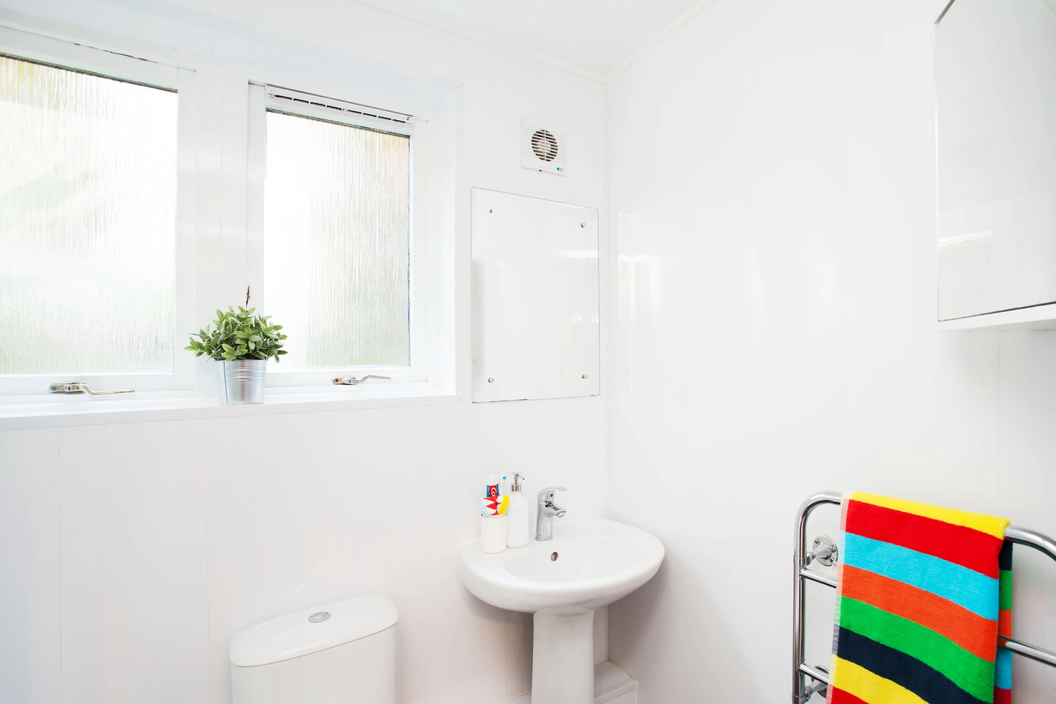 Bronze Non-Ensuite - 3