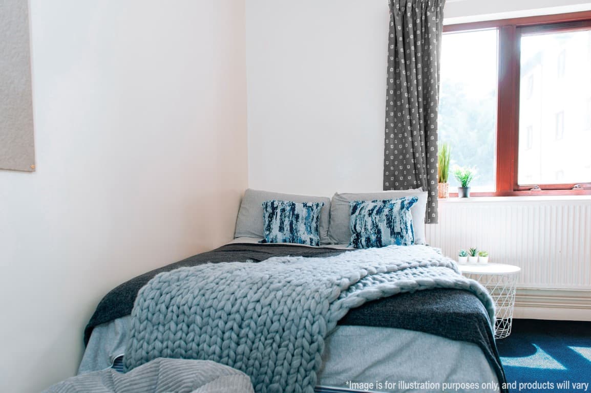 Classic Ensuite - 10