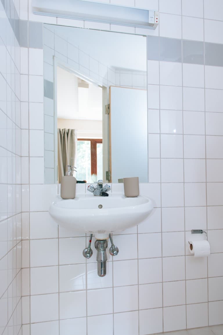 Classic Ensuite - 7