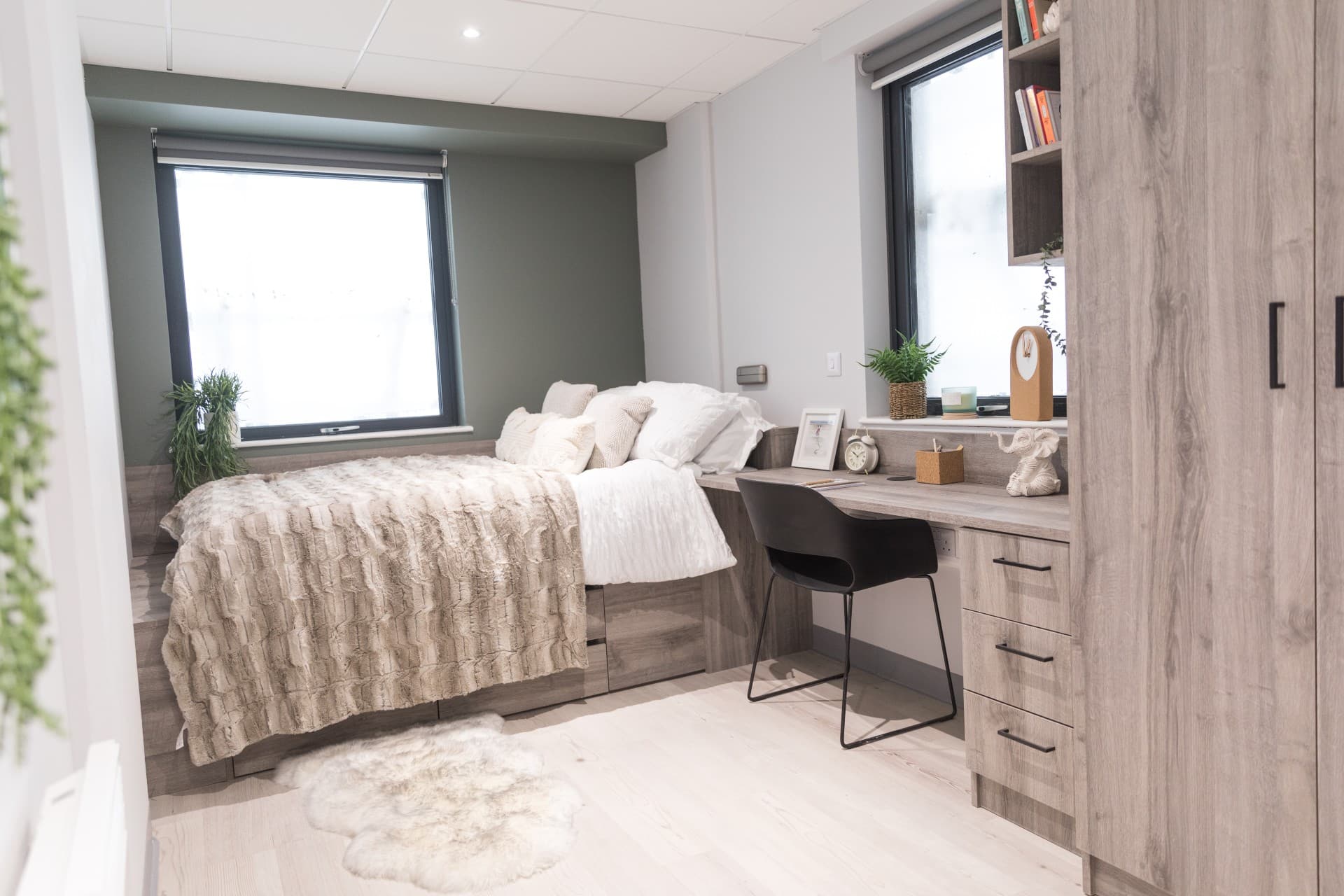 Classic En-Suite - 1