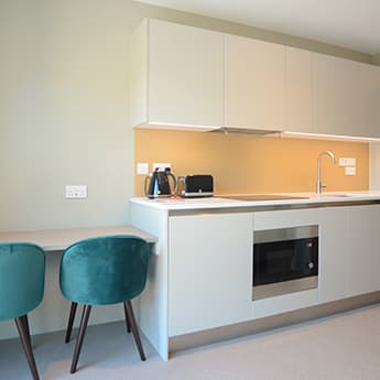 Premium Studio 18 & 10 - 4