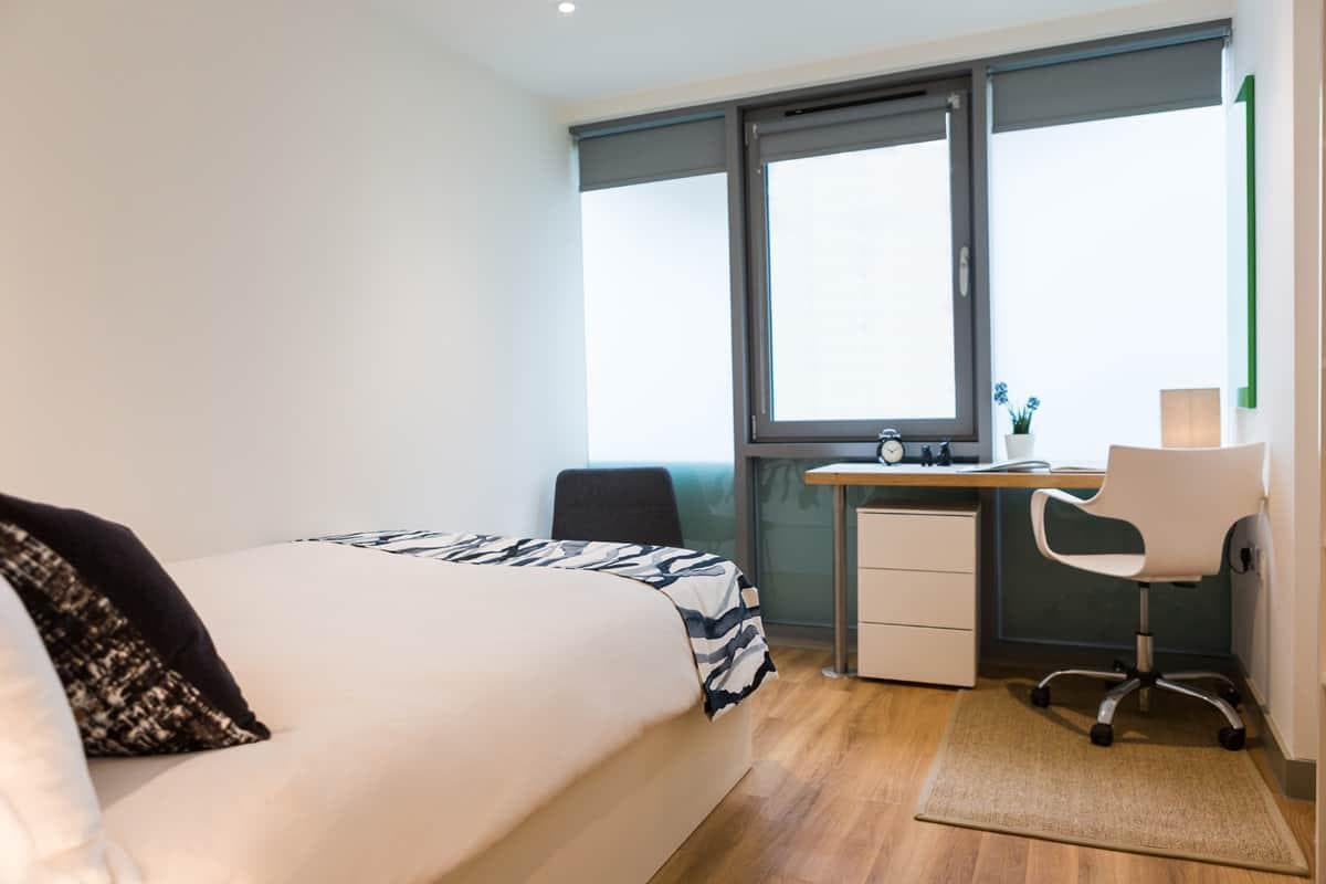 Silver Studio Penthouse Premium View - 1
